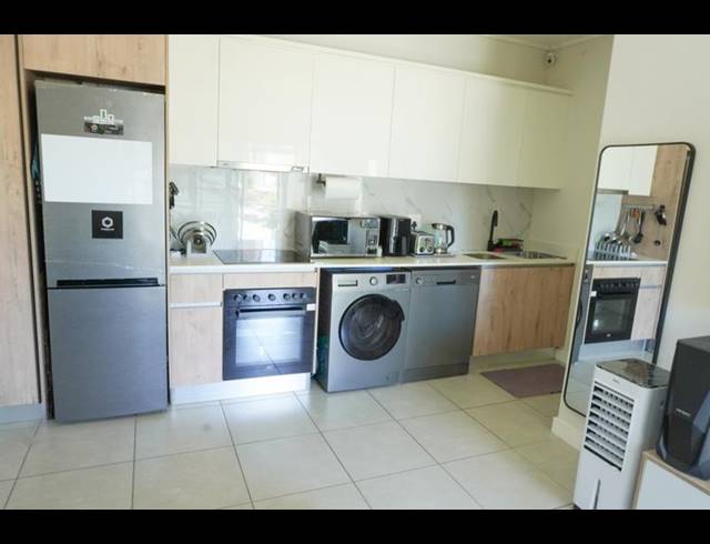 1 BEDROOM APARTMENT FOR SALE IN RICHWOOD